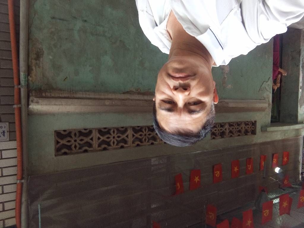 Bán nhà Thịnh Hào - diện tích 84m2 3 tầng - Ô tô đỗ cách nhà 40m - giá 22,2 tỷ