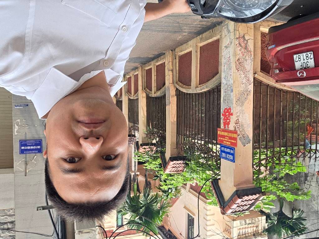 Bán nhà Nguyễn Lân - diện tích 43m2 5 tầng - ngõ ô tô đỗ cổng - giá 6,9 tỷ