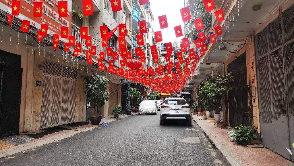 Bán nhà Khuất Duy Tiến - diện tích 53m2 4 tầng - Ô tô đỗ cửa - giá 23,5 tỷ