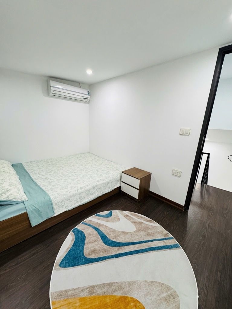 Bán nhà Trương Định - diện tích 16,5m2 3 tầng - Ô TÔ ĐỖ CỬA - giá 0 tỷ