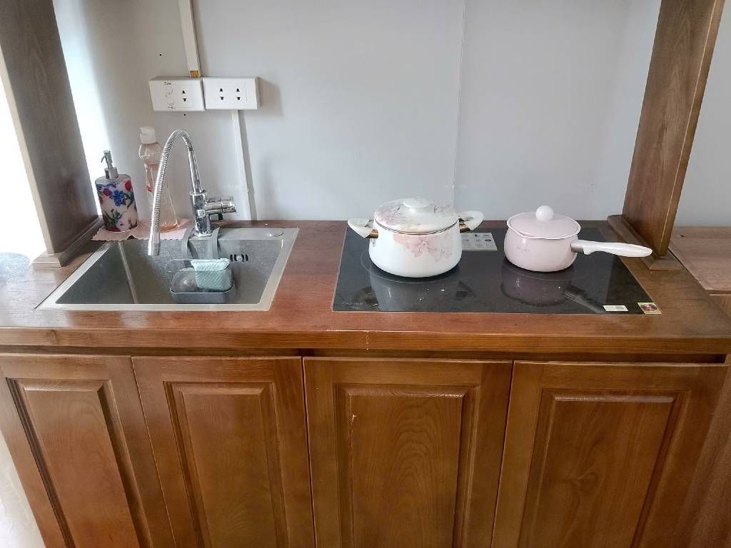 Bán nhà Tôn Đức Thắng - diện tích 15m2 5 tầng - Bông hồng nhỏ xinh, đẹp giữa trung tâm văn hiến - giá 2,5 tỷ