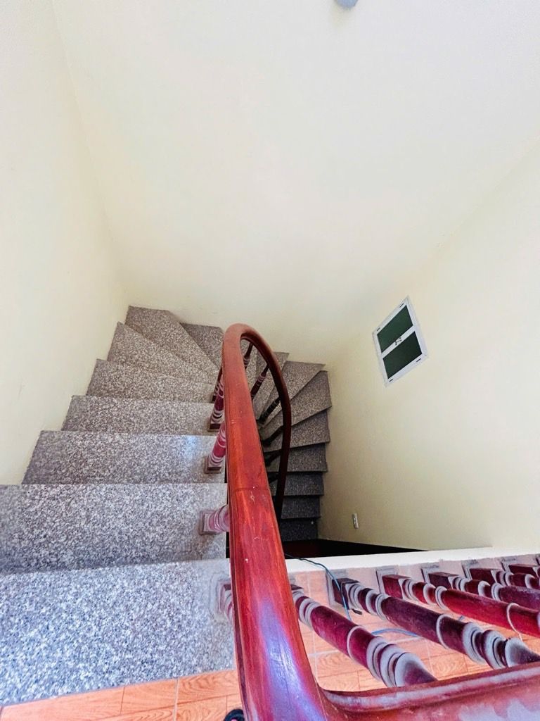 Bán nhà Hoàng Mai - diện tích 50m2 4 tầng - MẶT NGÕ THÔNG Ô TÔ - giá 14 tỷ