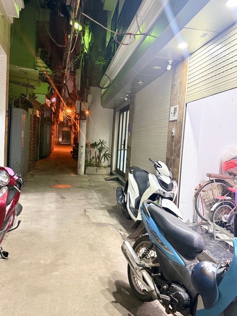 Bán nhà Kim Giang - diện tích 30m2 5 tầng - nhà đẹp hiếm có - giá 8,6 tỷ