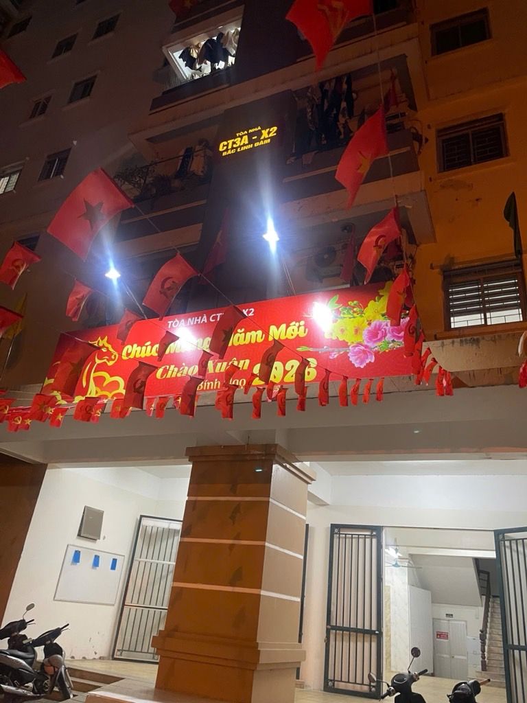 Bán nhà Linh đàm - diện tích 68.2m2 1 tầng - Căn hộ nhà mình bán diện tích sổ đỏ 68,2 mét tk 2 ngủ 2 wc full nội thất - giá 5,35 tỷ