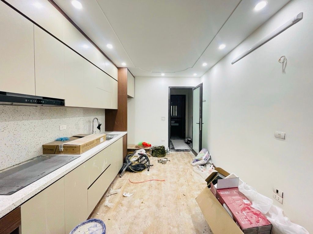 Bán nhà Đại Đồng - diện tích 31m2 5 tầng - Nhà đẹp full nội thất - giá 9,8 tỷ