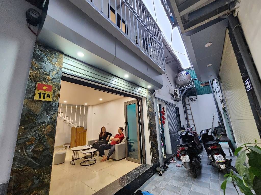 Bán nhà Tân Khai - diện tích 27m2 2 tầng - Nhà đẹp ở luôn - giá 2,95 tỷ