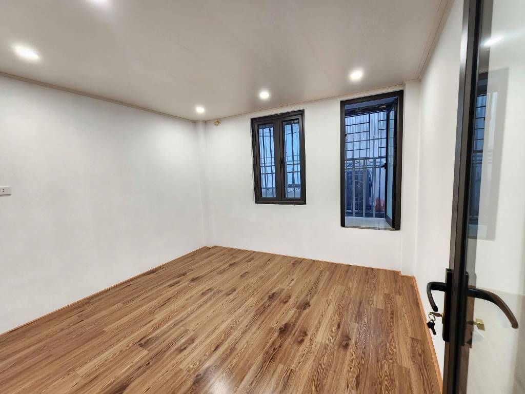 Bán nhà Tân Khai - diện tích 27m2 2 tầng - Nhà đẹp ở luôn - giá 2,95 tỷ