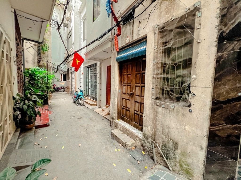 Bán nhà ngõ Thịnh Quang - diện tích 21,2m2 1 tầng - Đất sạch - giá 4,5 tỷ