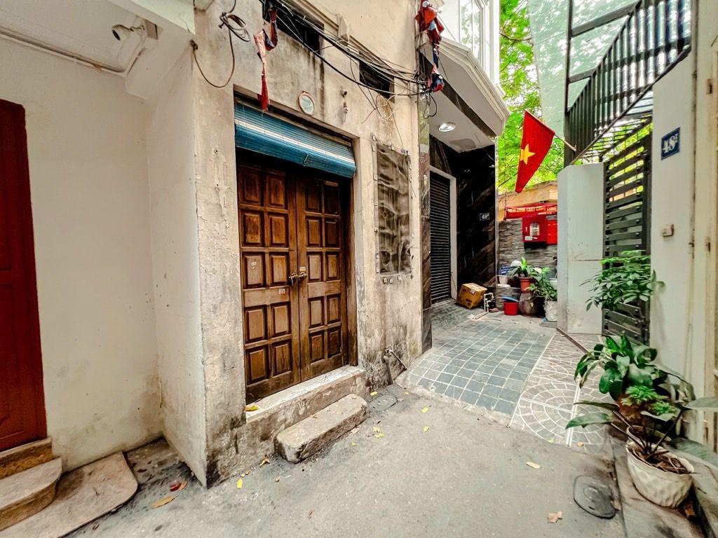 Bán nhà ngõ Thịnh Quang - diện tích 21,2m2 1 tầng - Đất sạch - giá 4,5 tỷ