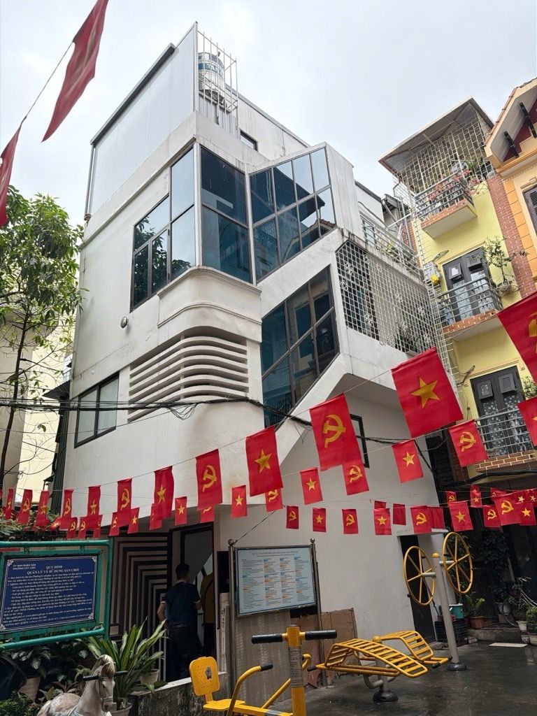 Bán nhà Cát Linh - diện tích 18,6m2 4 tầng - Lô góc 3 mặt thoáng - giá 6,25 tỷ