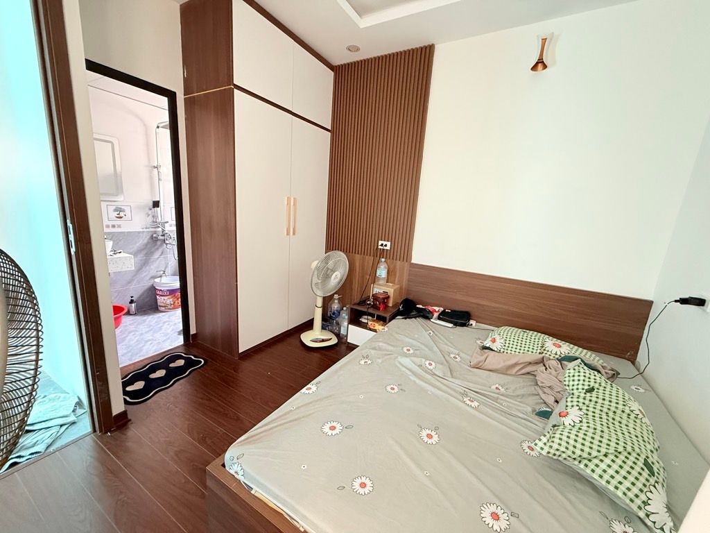 Bán nhà Cát Linh - diện tích 18,6m2 4 tầng - Lô góc 3 mặt thoáng - giá 6,25 tỷ