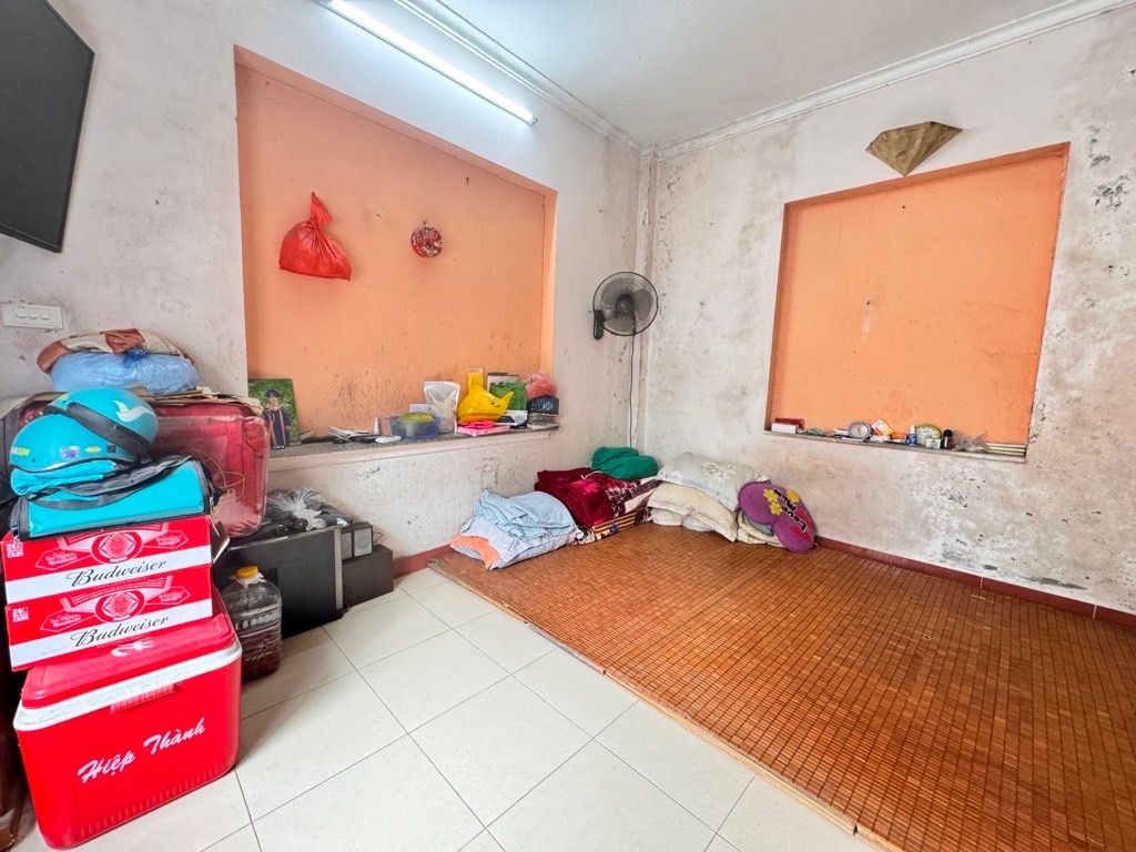 Bán nhà Bạch Mai - diện tích 15m2 5 tầng - Vị trí hiếm có - giá 3,2 tỷ