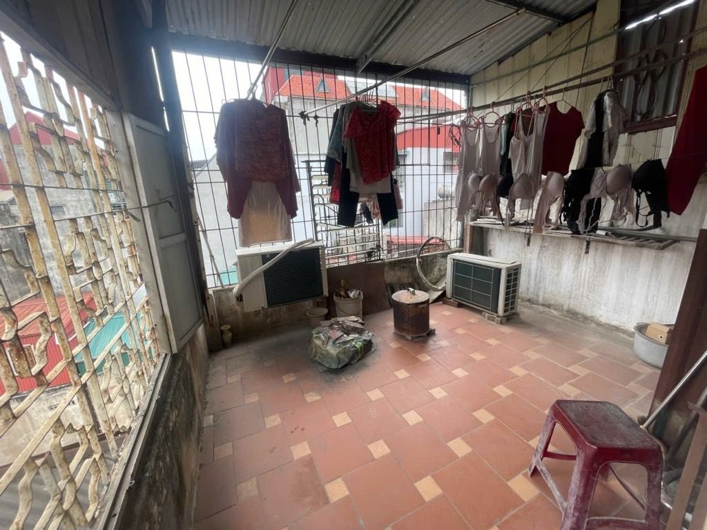 Bán nhà Bạch Mai - diện tích 15m2 5 tầng - Vị trí hiếm có - giá 3,2 tỷ