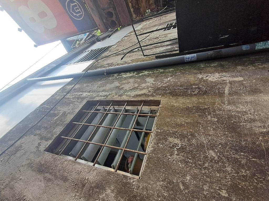 Bán nhà Láng - diện tích 75.7m2 1 tầng - Đất tặng nhà - giá 16 tỷ