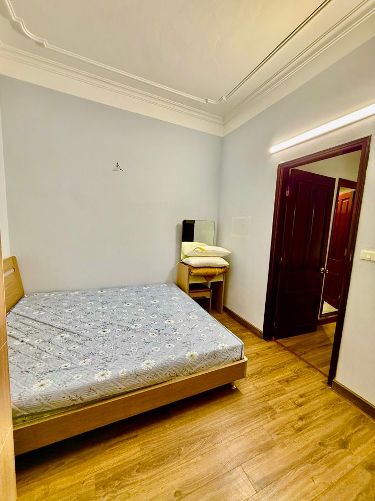 Bán nhà Trương Định - diện tích 51m2 5 tầng - Ngõ ô tô tải - giá 17,5 tỷ