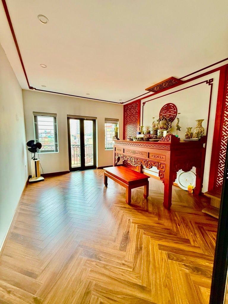 Bán nhà Trương Định - diện tích 51m2 5 tầng - Ngõ ô tô tải - giá 17,5 tỷ