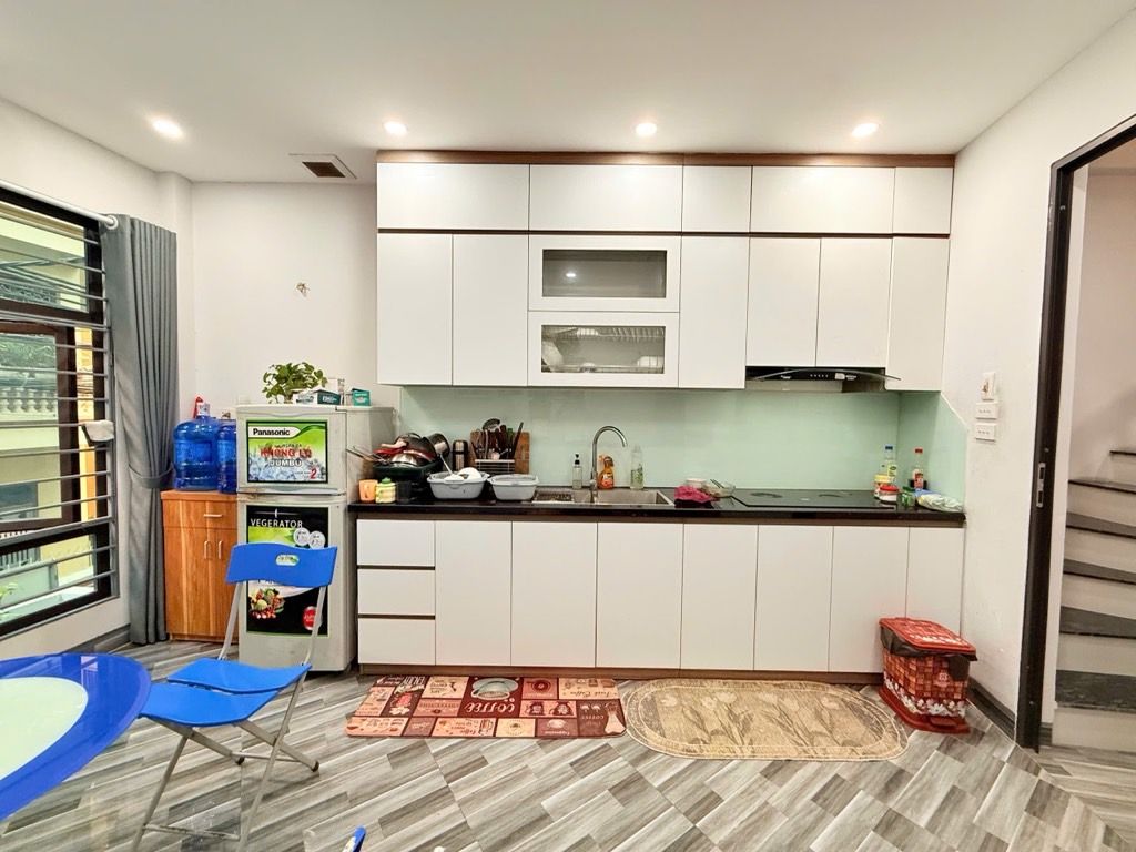 Bán nhà Giáp Nhị - diện tích 33m2 6 tầng - MẶT PHỐ KINH DOANH – LÔ GÓC – NHÀ ĐẸP NHƯ MỚI - giá 13,6 tỷ