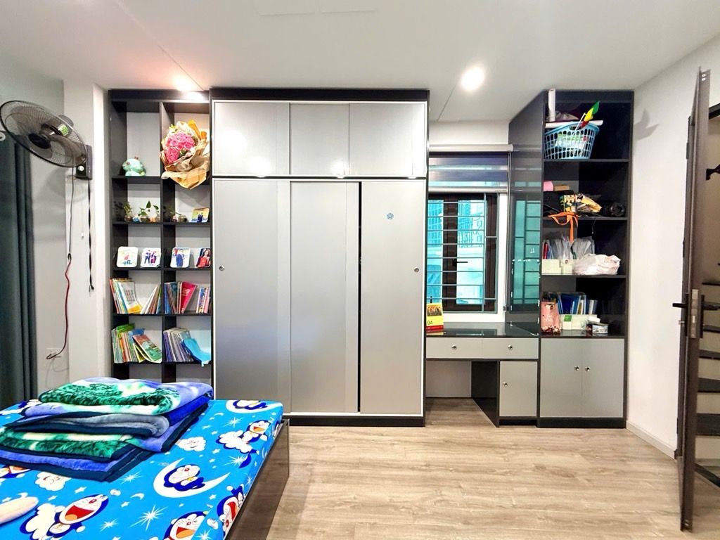 Bán nhà Giáp Nhị - diện tích 33m2 6 tầng - MẶT PHỐ KINH DOANH – LÔ GÓC – NHÀ ĐẸP NHƯ MỚI - giá 13,6 tỷ