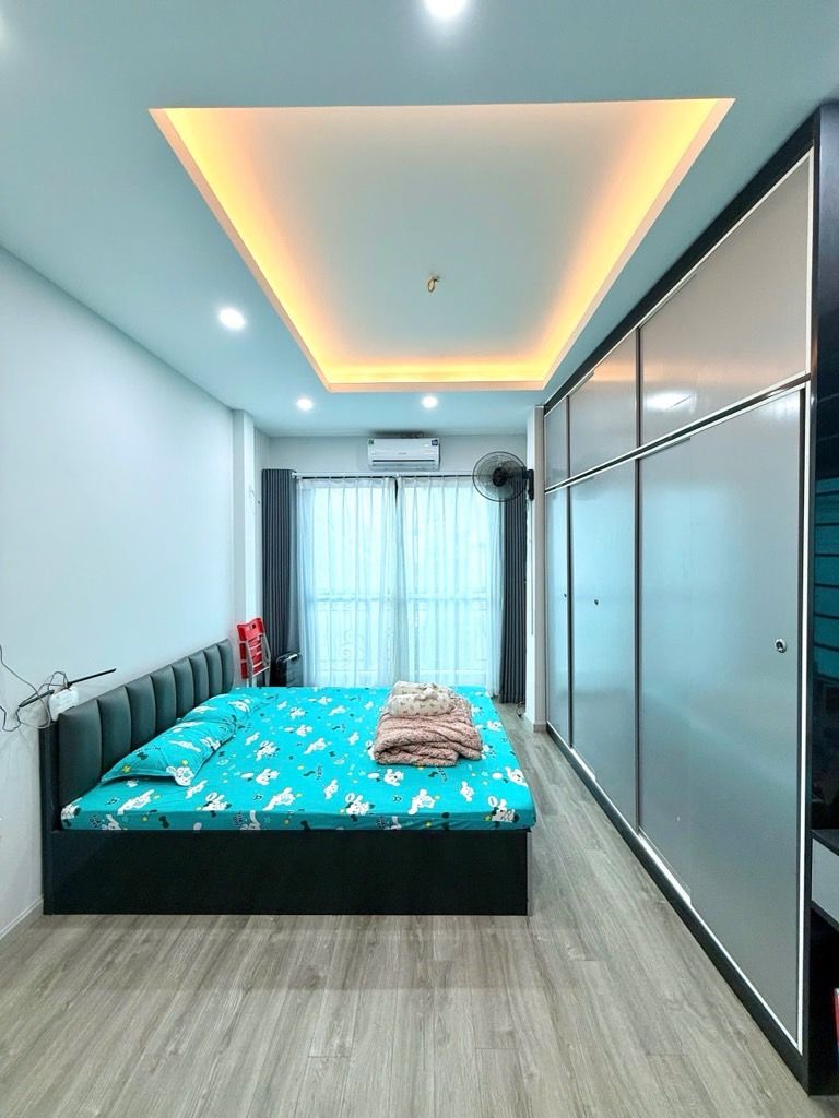 Bán nhà Giáp Nhị - diện tích 33m2 6 tầng - MẶT PHỐ KINH DOANH – LÔ GÓC – NHÀ ĐẸP NHƯ MỚI - giá 13,6 tỷ