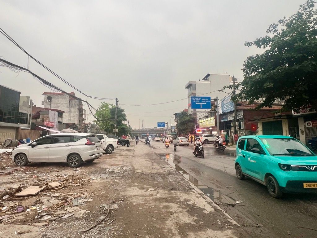 Bán nhà Yên Sở - diện tích 91m2 3 tầng - Mặt phố, ô tô tránh, kinh doanh - giá 14,5 tỷ