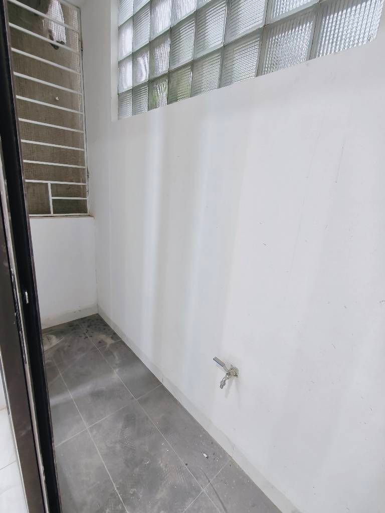 Bán nhà Tân Khai - diện tích 46m2 1 tầng - thang máy - giá 2,1 tỷ