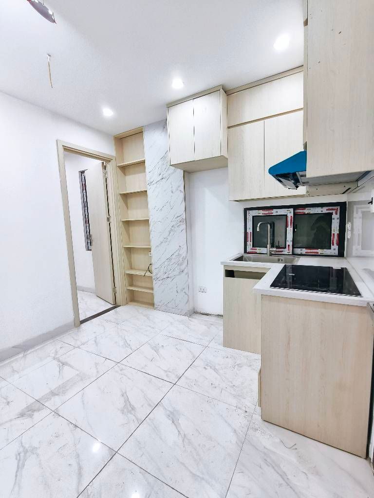 Bán nhà Tân Khai - diện tích 32m2 1 tầng - Thang máy - giá 1,6 tỷ