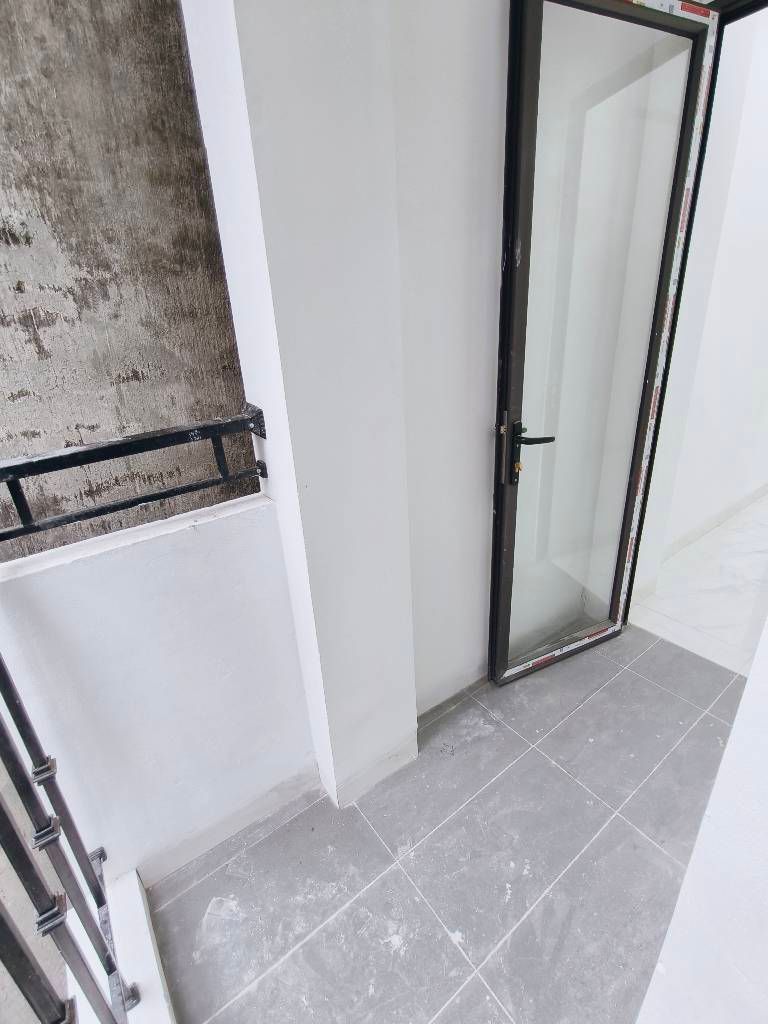 Bán nhà Tân Khai - diện tích 32m2 1 tầng - Thang máy - giá 1,6 tỷ