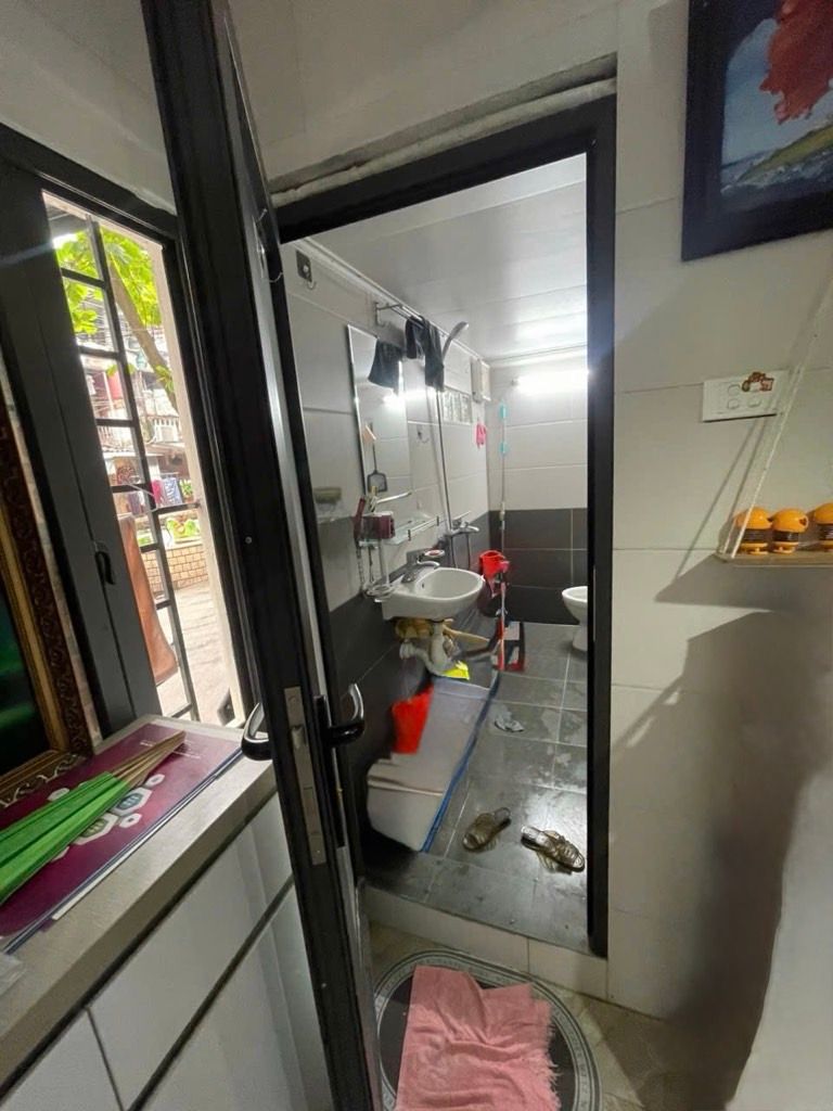 Bán nhà Phố 8/3 - diện tích 19,2m2 1 tầng - Lô góc, kinh doanh - giá 5,85 tỷ