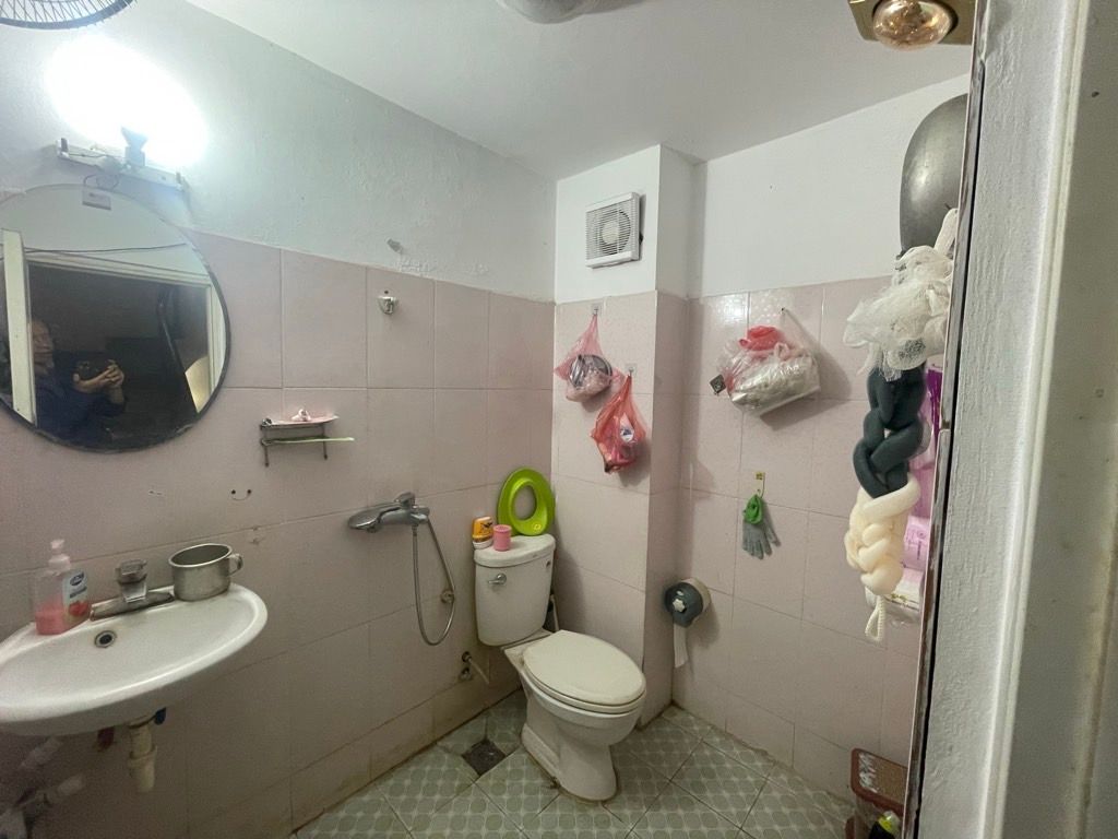 Bán nhà Nguyễn Khoái - diện tích 34.3m2 4 tầng - Ngõ nông, gần ô tô - giá 5,4 tỷ