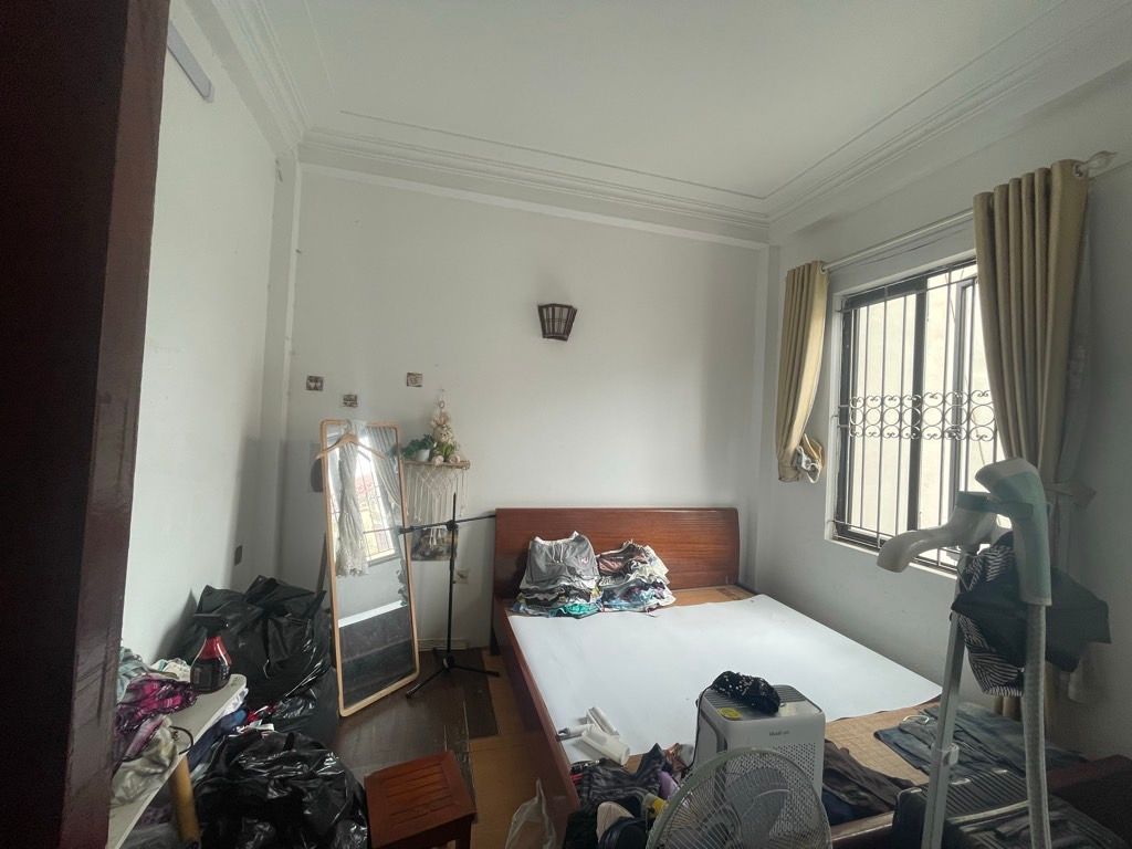 Bán nhà Nguyễn Khoái - diện tích 34.3m2 4 tầng - Ngõ nông, gần ô tô - giá 5,4 tỷ