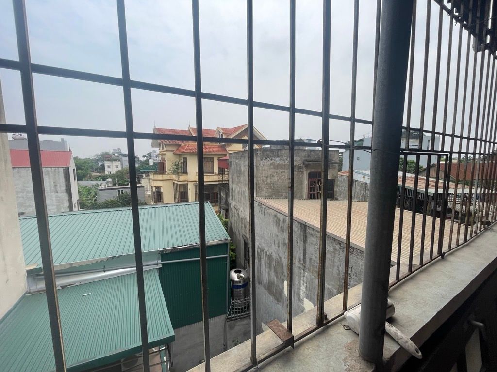 Bán nhà Nguyễn Khoái - diện tích 34.3m2 4 tầng - Ngõ nông, gần ô tô - giá 5,4 tỷ