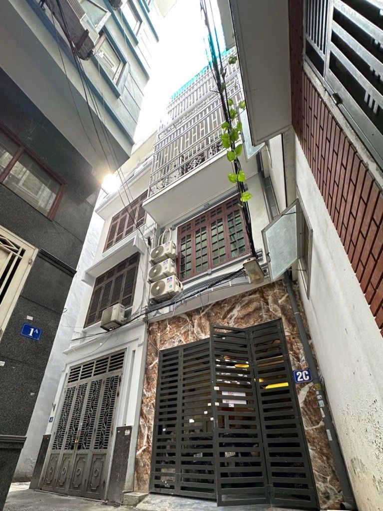 Bán nhà Kim Giang - diện tích 56m2 5 tầng - Ô tô lùi tận cửa - giá 14,5 tỷ