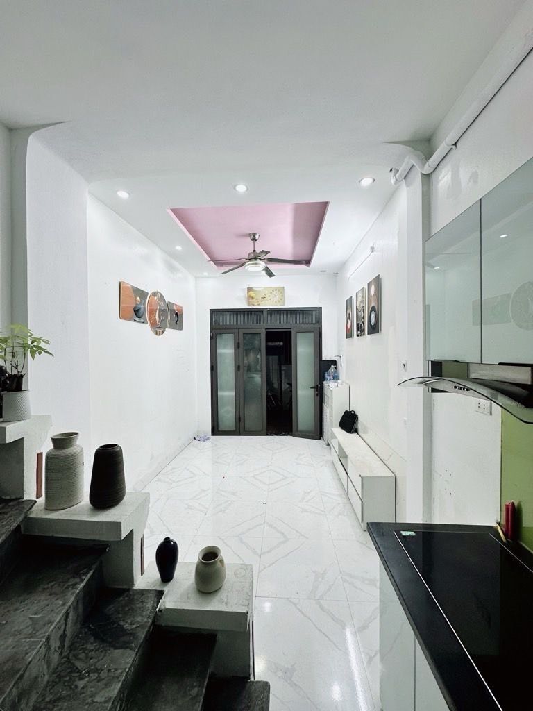 Bán nhà Nam Dư - diện tích 23.2m2 4 tầng - Nhà đẹp ở ngay - giá 5,5 tỷ