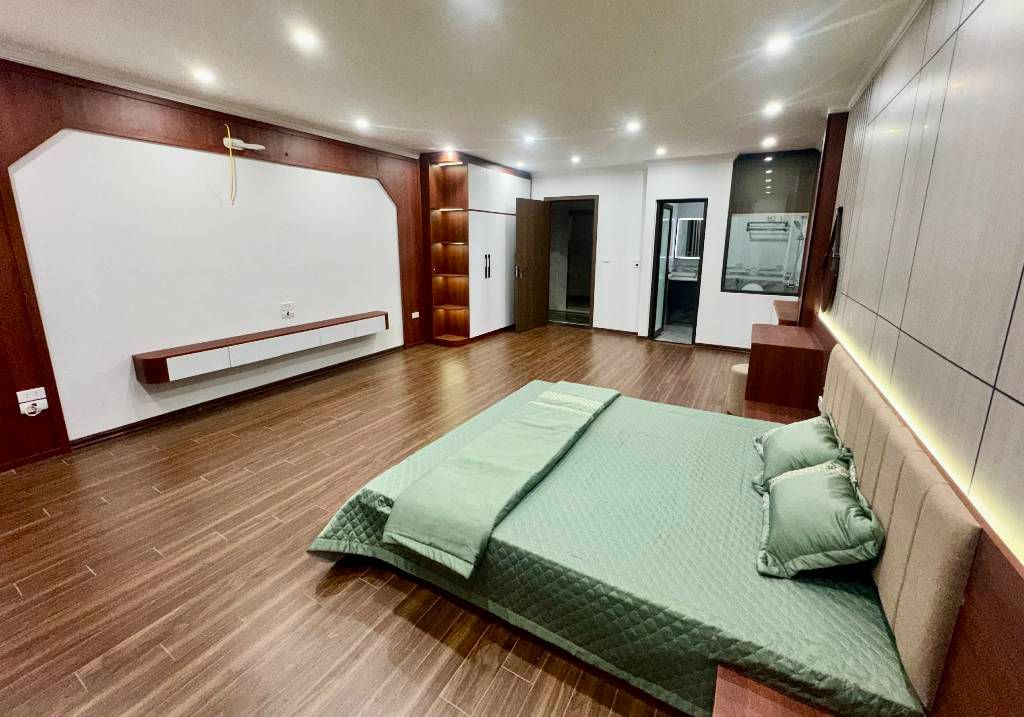 Bán nhà Ngũ Nhạc - diện tích 52m2 6 tầng - Ô TÔ ĐỖ CỬA - giá 14,5 tỷ