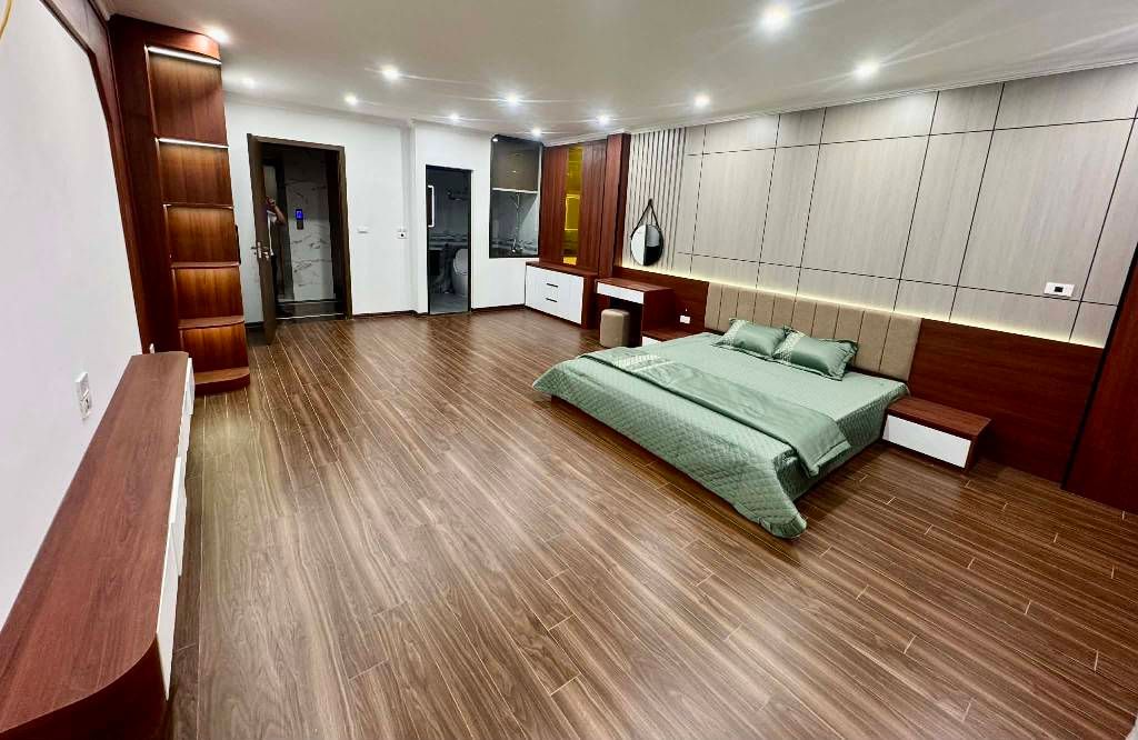 Bán nhà Ngũ Nhạc - diện tích 52m2 6 tầng - Ô TÔ ĐỖ CỬA - giá 14,5 tỷ