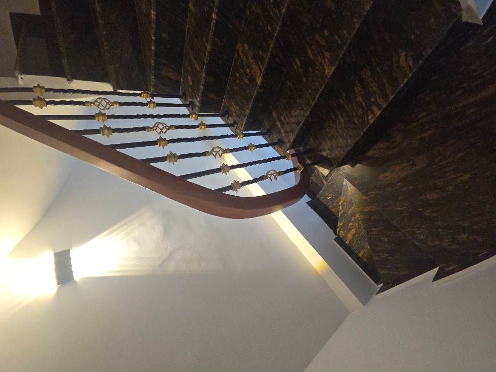 Bán nhà Ngũ Nhạc - diện tích 52m2 6 tầng - Ô TÔ ĐỖ CỬA - giá 14,5 tỷ