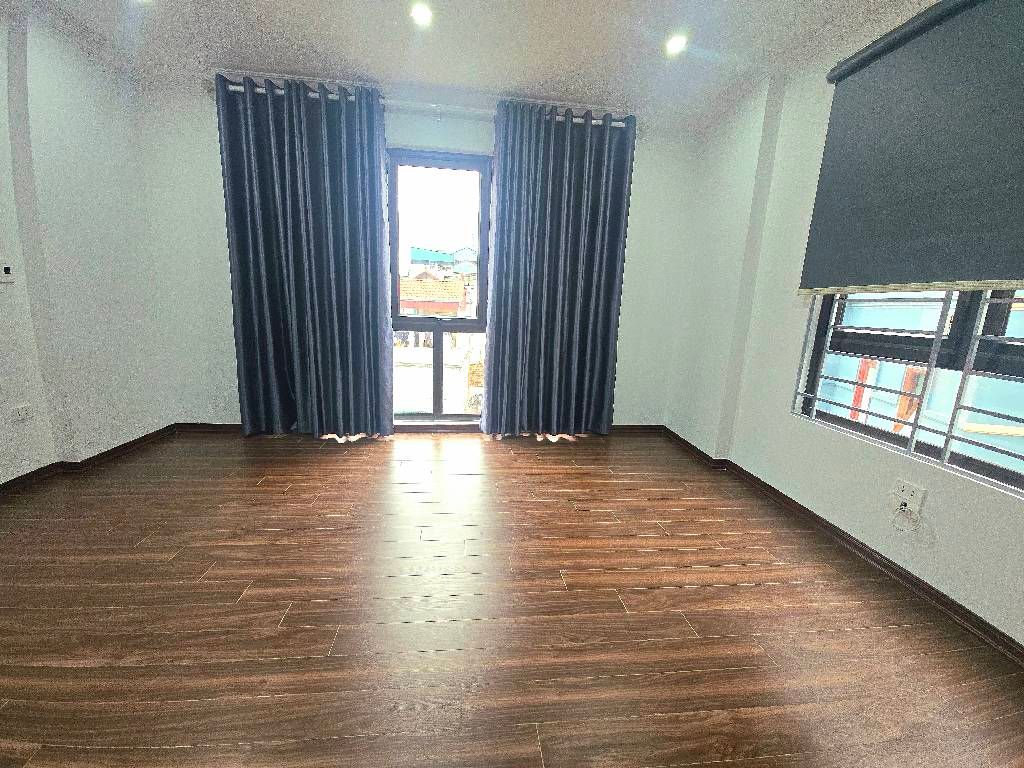 Bán nhà Ngũ Nhạc - diện tích 61.7m2 6 tầng - Nhà thang máy, mới keng, full nội thất cao cấp - giá 15,6 tỷ