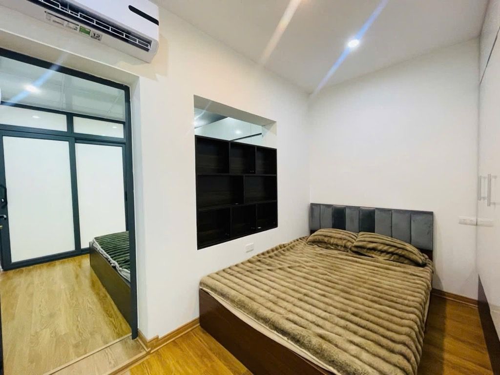 Bán nhà Phương Mai - diện tích 27.6m2 2 tầng - Ô TÔ ĐỖ SÁT NHÀ - giá 3,9 tỷ