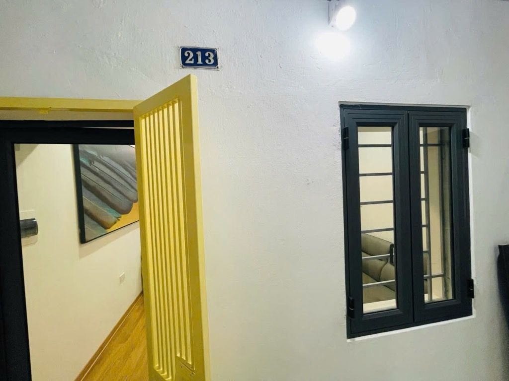 Bán nhà Phương Mai - diện tích 27.6m2 2 tầng - Ô TÔ ĐỖ SÁT NHÀ - giá 3,9 tỷ