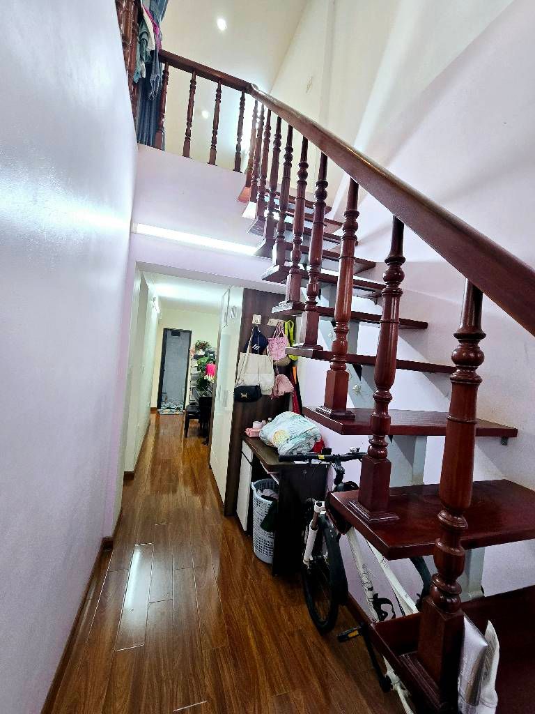 Bán nhà Đặng Văn Ngữ - diện tích 160m2 2 tầng - Cực đẹp - giá 6,2 tỷ