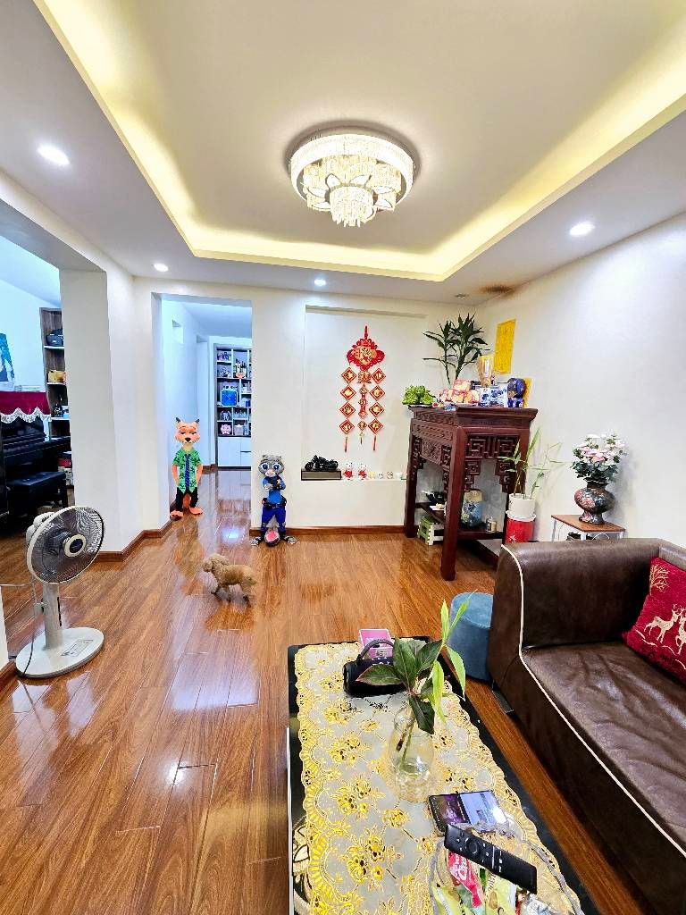 Bán nhà Đặng Văn Ngữ - diện tích 160m2 2 tầng - Cực đẹp - giá 6,2 tỷ