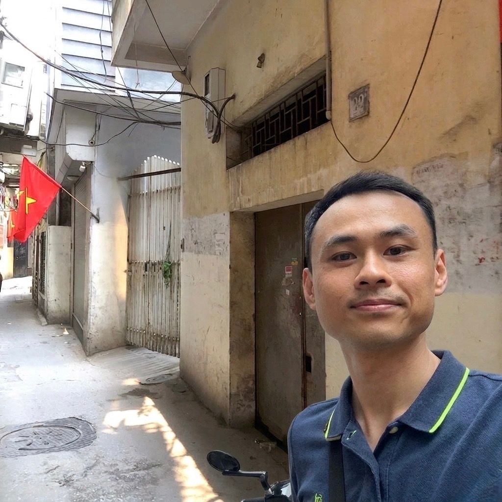 Bán nhà Trương Định - diện tích 109m2 3 tầng - Mặt ngõ thông kinh doanh - giá 19,8 tỷ