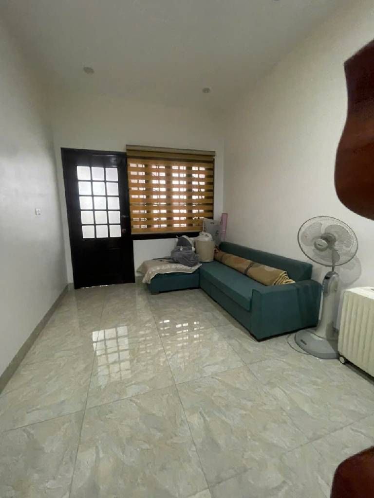 Bán nhà Minh Khai - diện tích 41m2 3 tầng - Nhà gần phố, ngõ nông thoáng - giá 9,5 tỷ