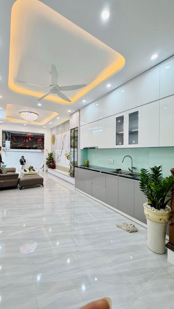 Bán nhà Giáp Nhị - diện tích 48m2 6 tầng - Căn góc 2 thoáng - giá 13,2 tỷ