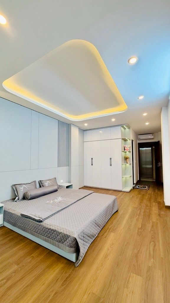 Bán nhà Giáp Nhị - diện tích 48m2 6 tầng - Căn góc 2 thoáng - giá 13,2 tỷ