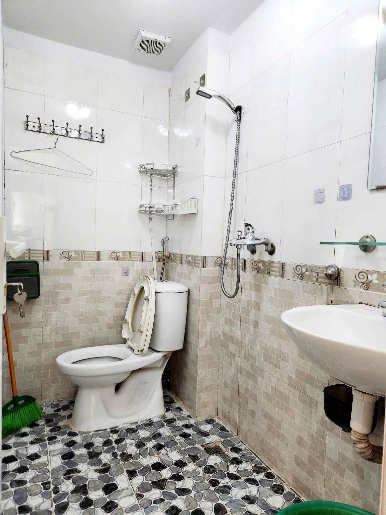 Bán nhà Quan Nhân - diện tích 50m2 1 tầng - Căn hộ CCMN 2 ngủ - giá 2,5 tỷ