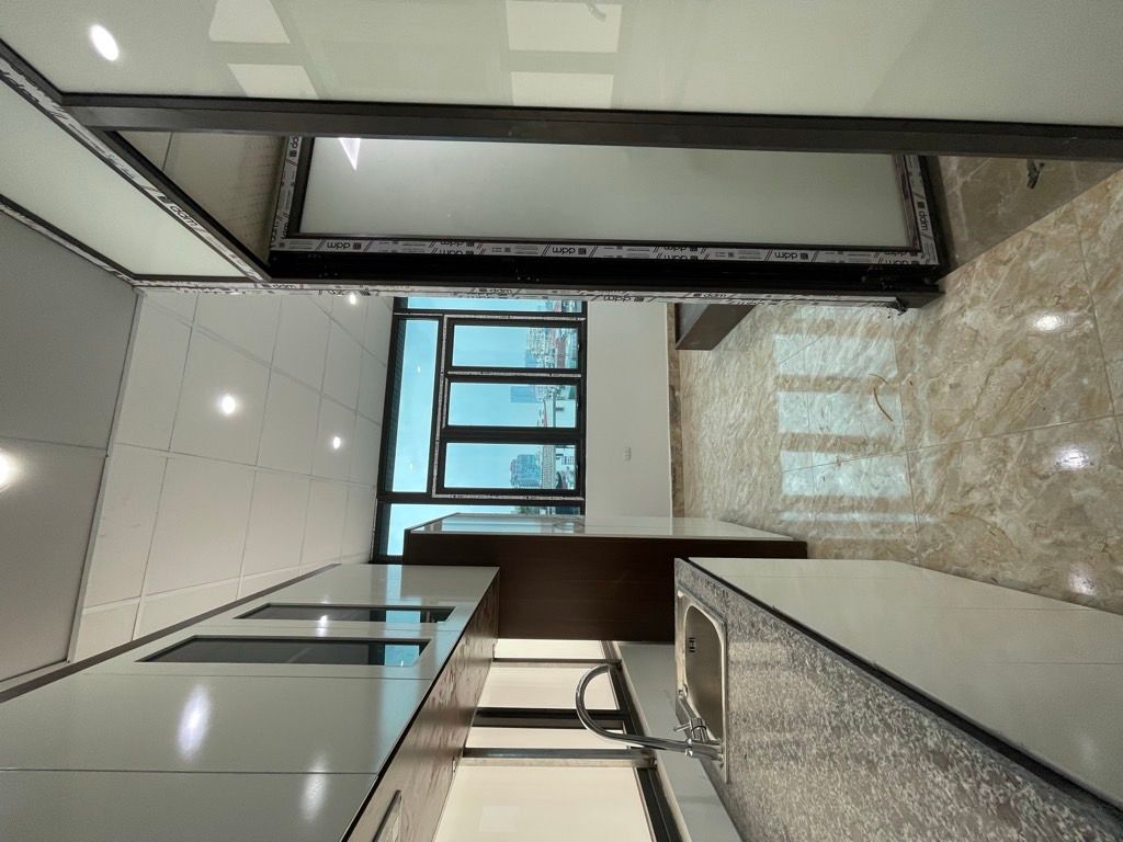 Bán nhà Nguyễn Lương Bằng - diện tích 47.4m2 7 tầng - Lô góc 3 thoáng - giá 13,6 tỷ