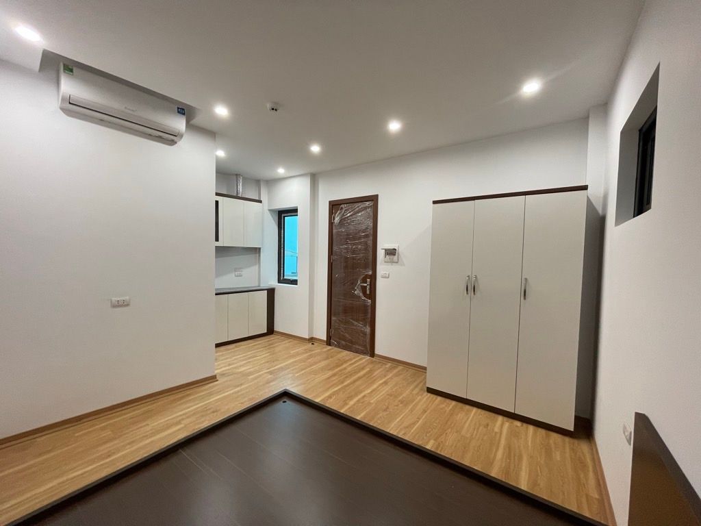 Bán nhà Nguyễn Lương Bằng - diện tích 47.4m2 7 tầng - Lô góc 3 thoáng - giá 13,6 tỷ