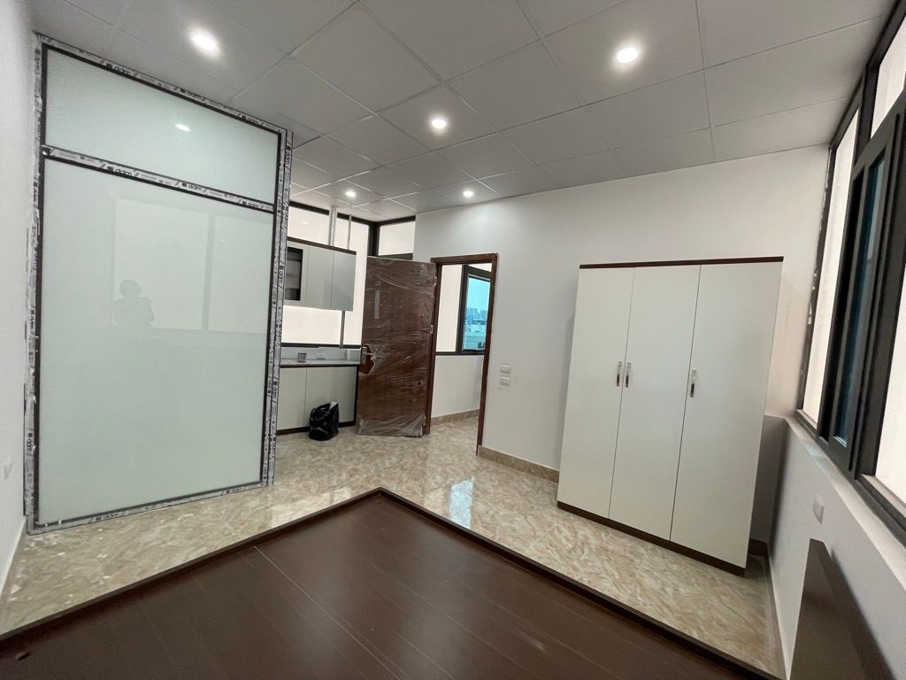 Bán nhà Nguyễn Lương Bằng - diện tích 47.4m2 7 tầng - Lô góc 3 thoáng - giá 13,6 tỷ