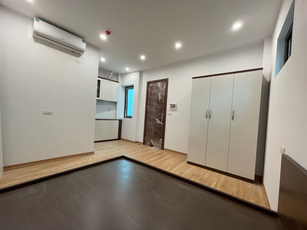 Bán nhà Nguyễn Lương Bằng - diện tích 47.4m2 7 tầng - Lô góc 3 thoáng - giá 13,6 tỷ